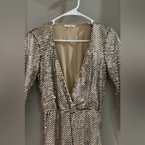 TULAROSA Gold Sequin Azalea Jumpsuit ! - Picture 3 of 8